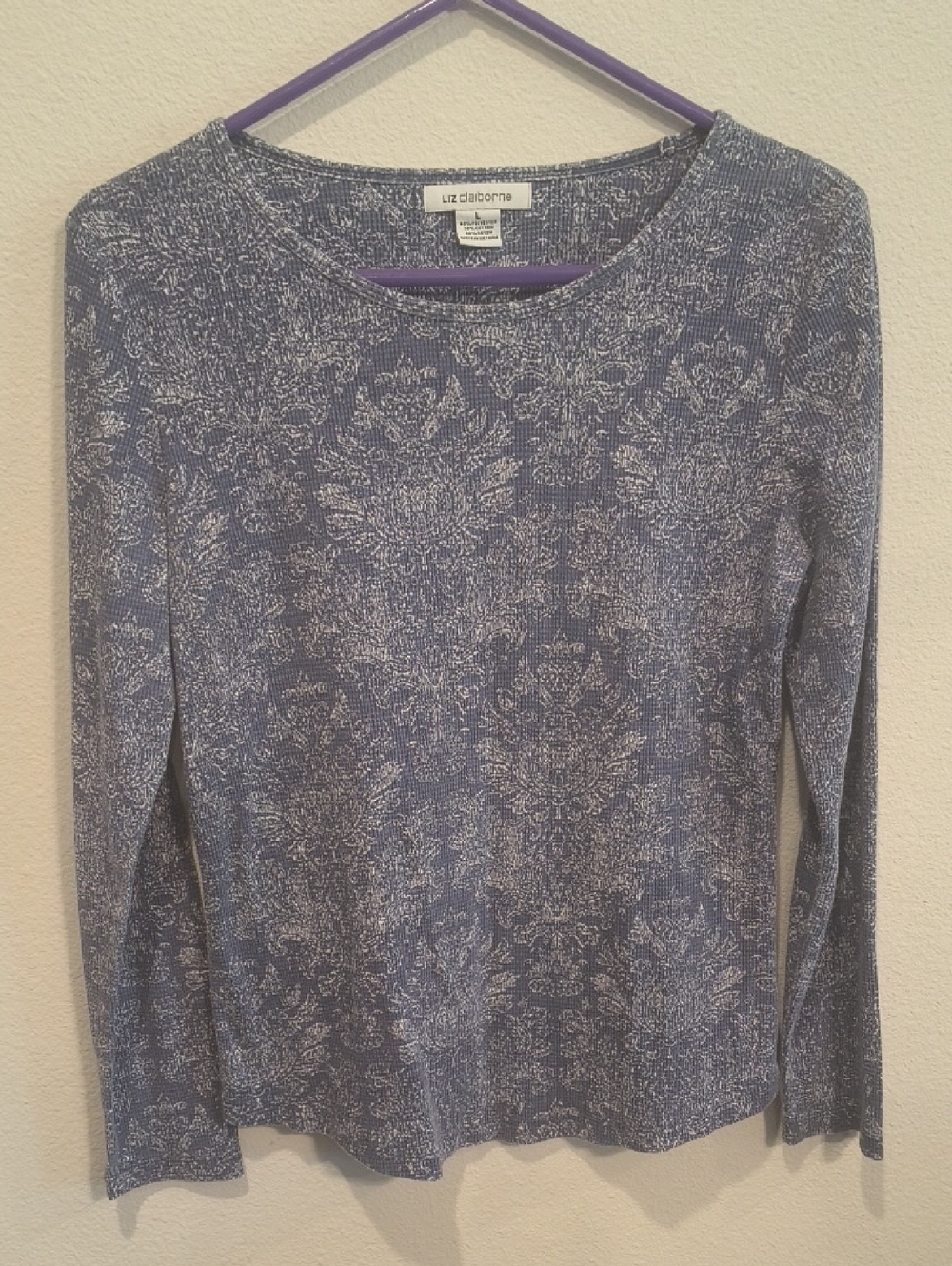 Liz Claiborne Blue and White Floral-Pattern Long Sleeve Tee Knit Large